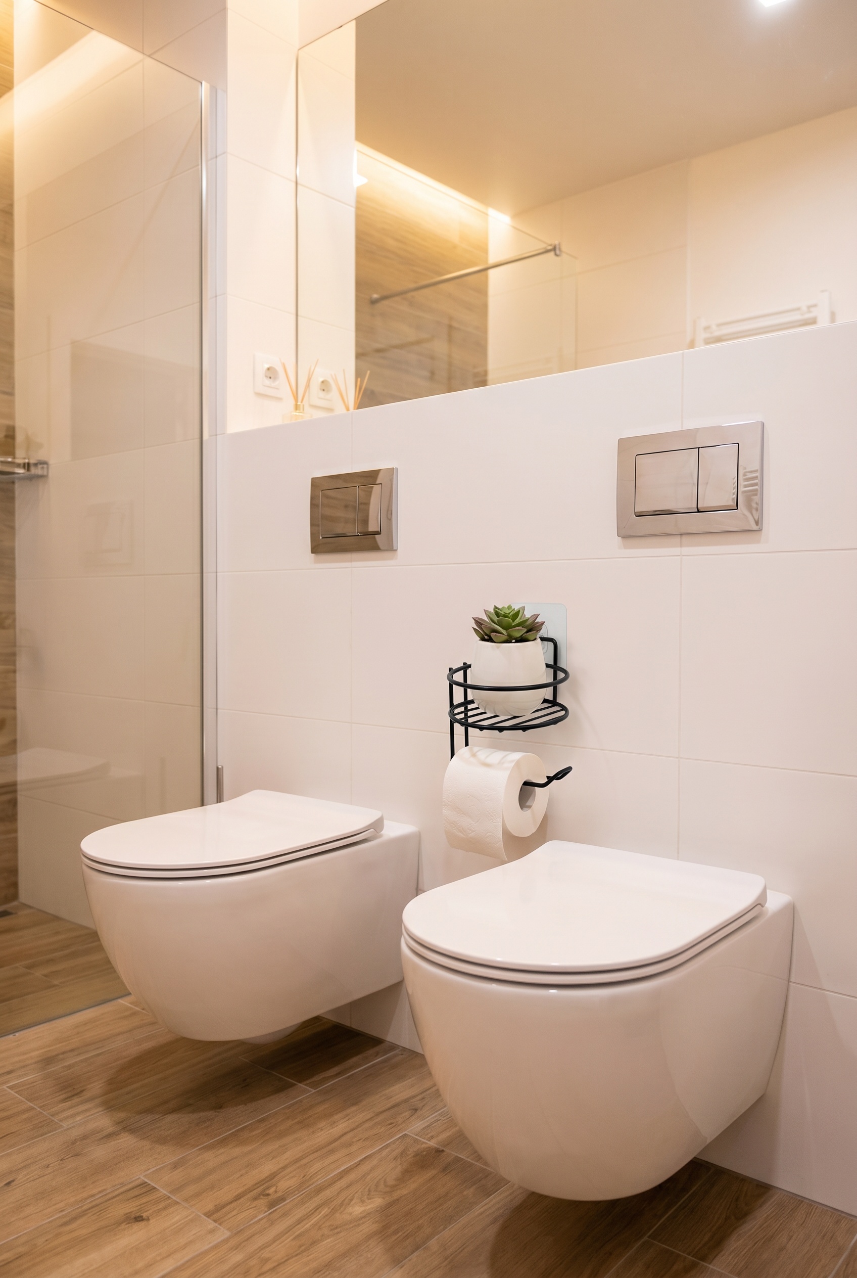 Filora Home Shelf Round Toilet Paper Holder — in a modern Scandinavian kitchen